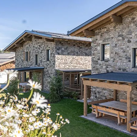 Design Chalet Kauz Xl Mit Platz Fur 14 Personen Iii